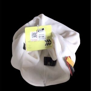 NWT All In Motion Neck Warmer Gator